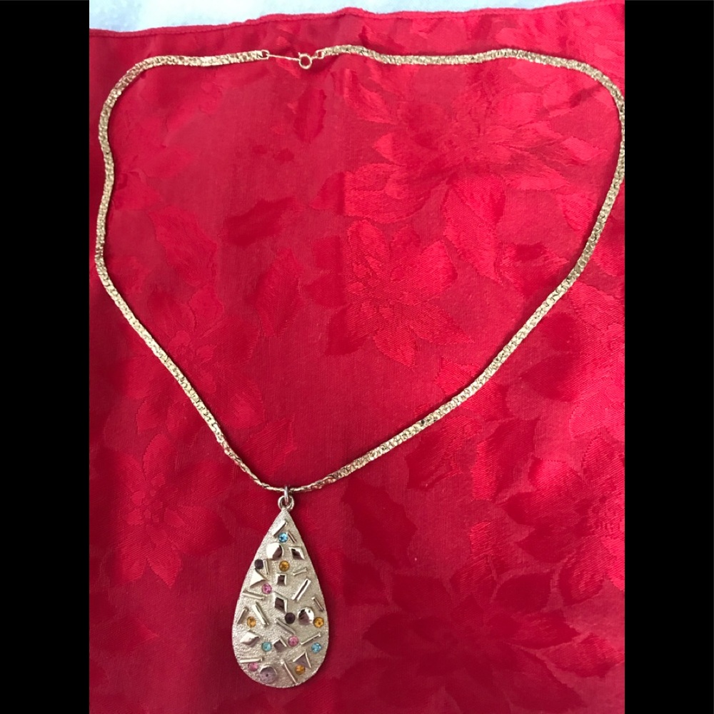 SOLD!!   Necklace with Rhinestones!  22”. Like new - Picture 2 of 4